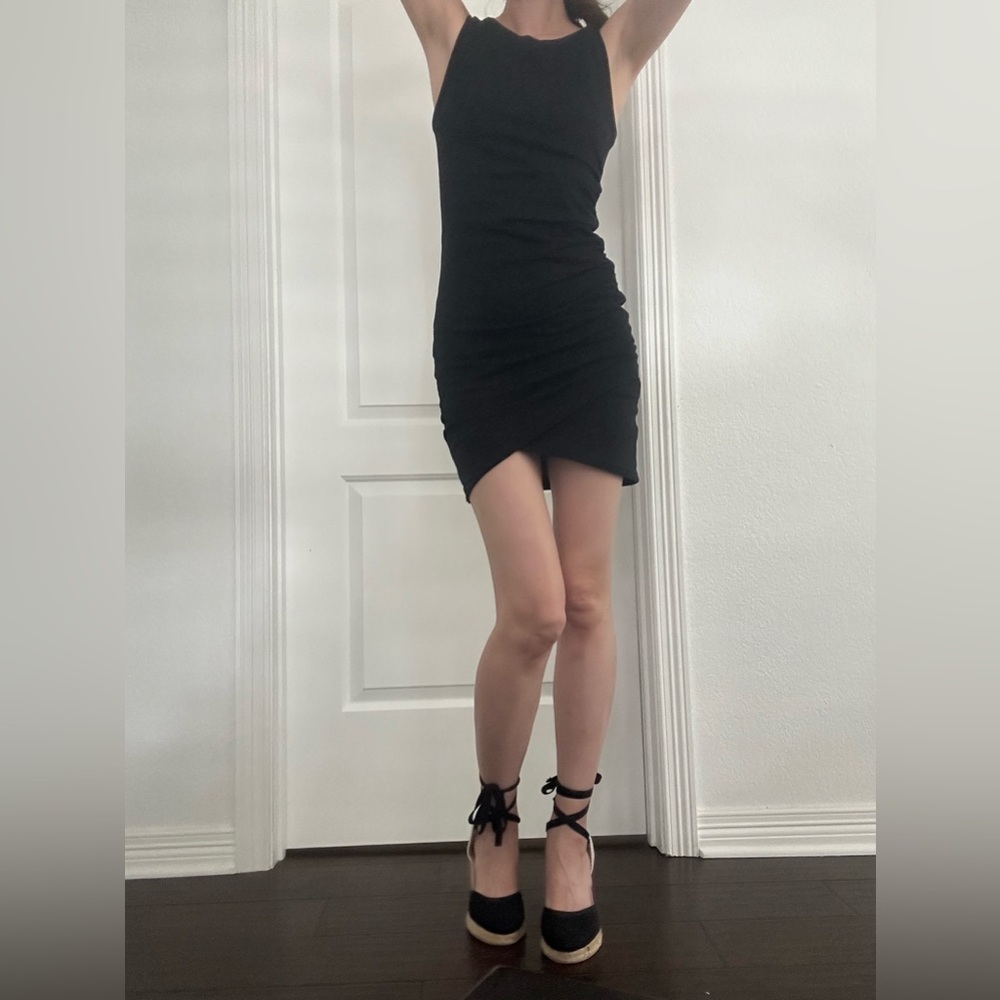 Leith ruched bodycon dress size M black